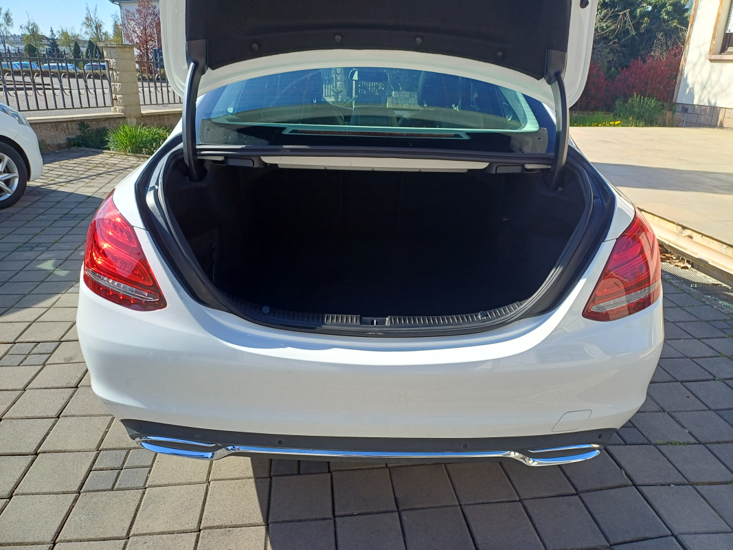 Mercedes Classe C — 23