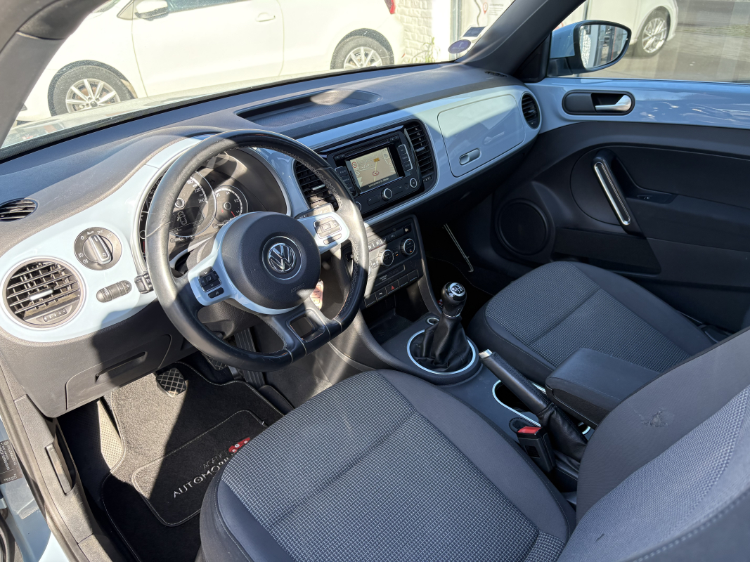 Volkswagen Coccinelle — 15