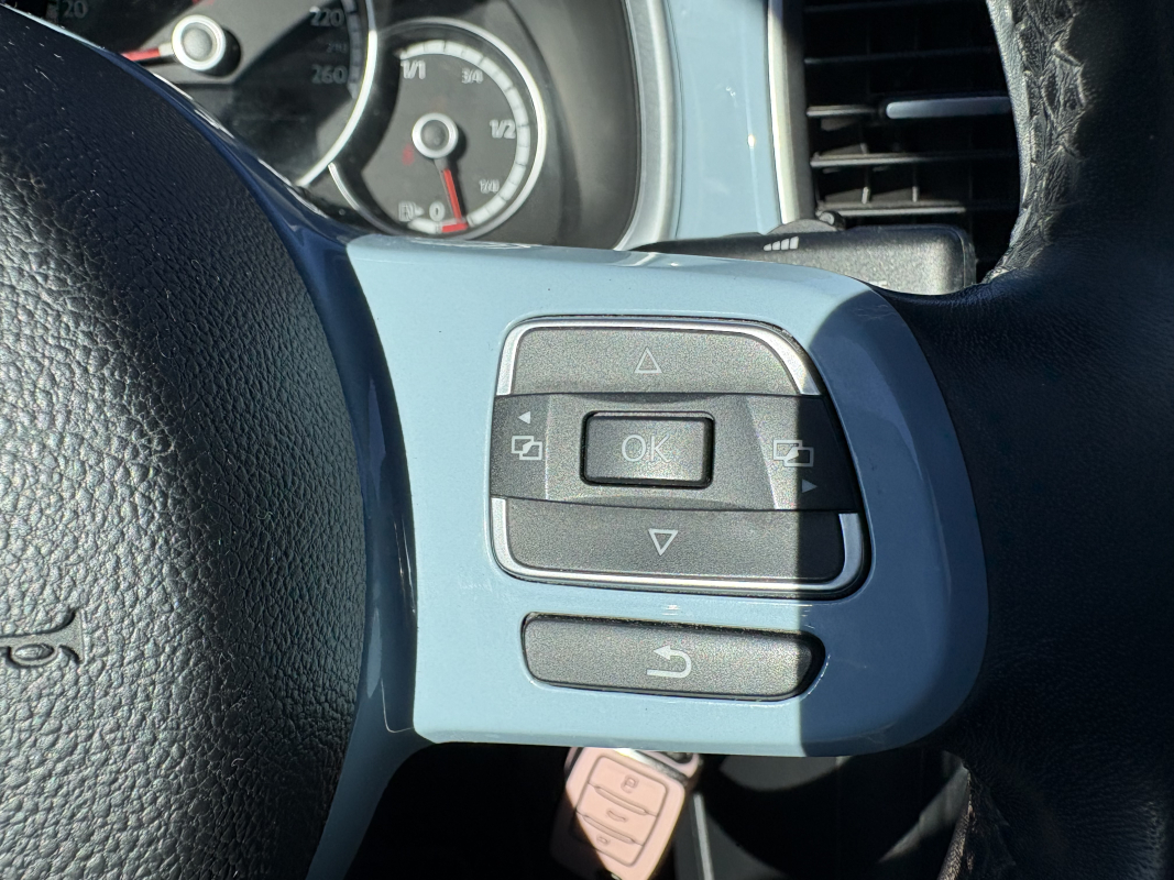 Volkswagen Coccinelle — 32