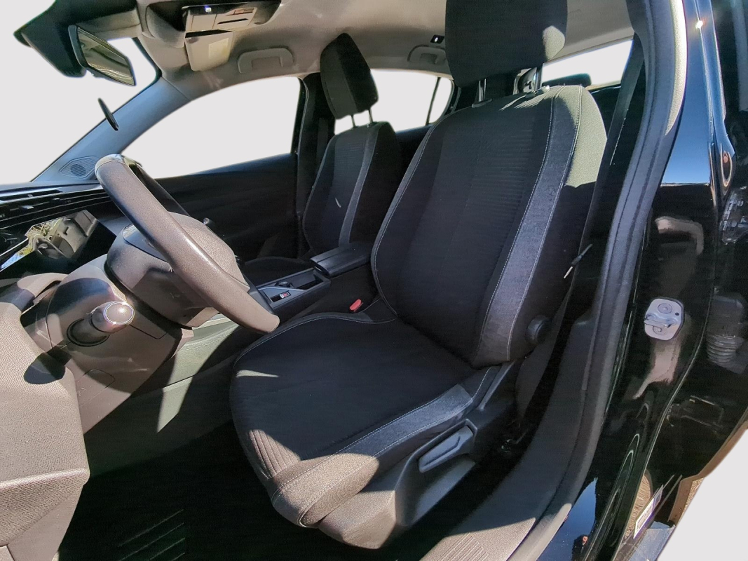 Peugeot 308 — 8