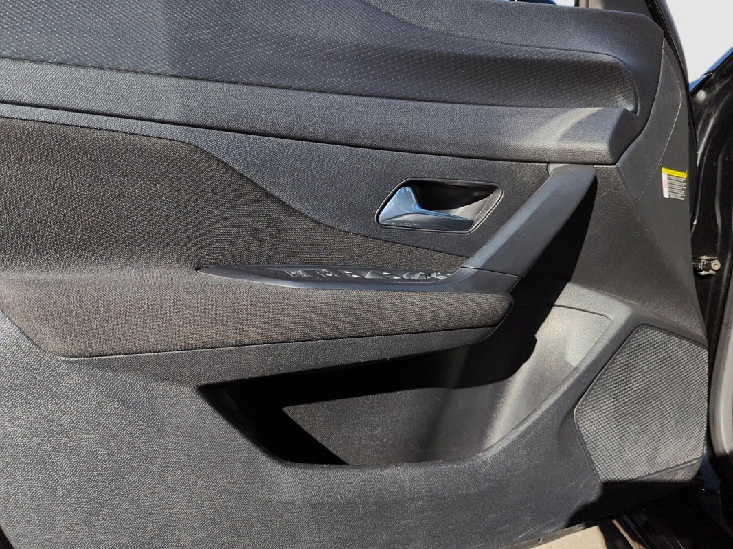 Peugeot 308 — 25
