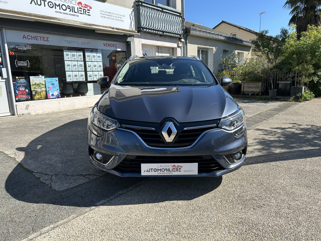 Renault Megane — 2