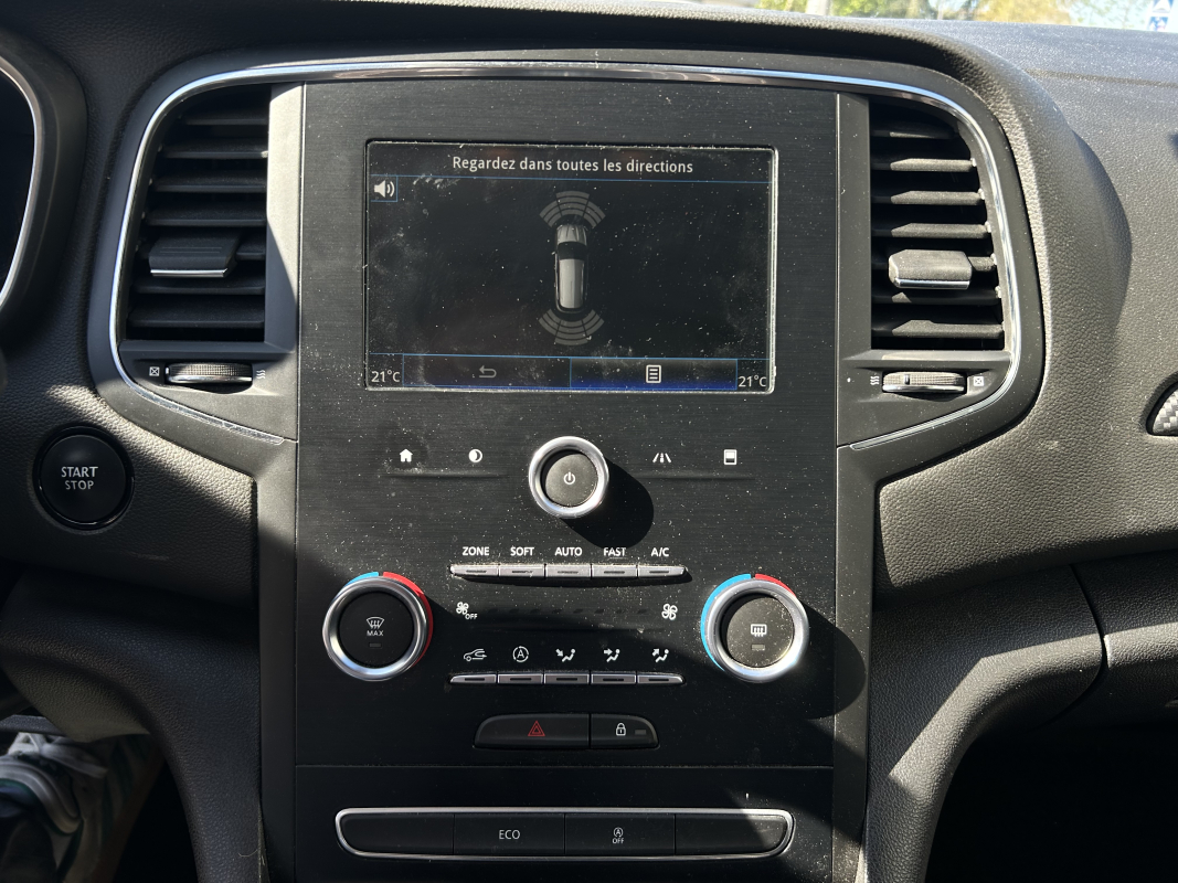 Renault Megane — 17