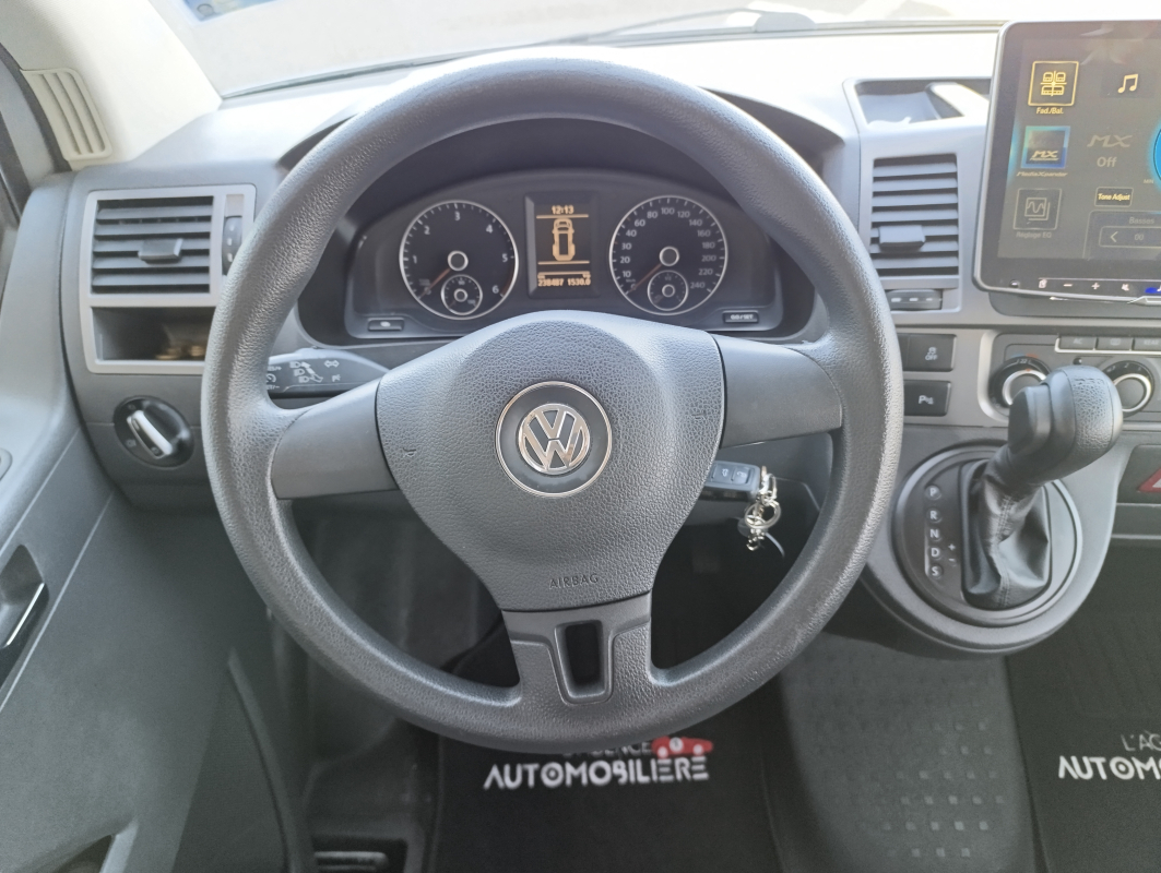 Volkswagen T5 — 26