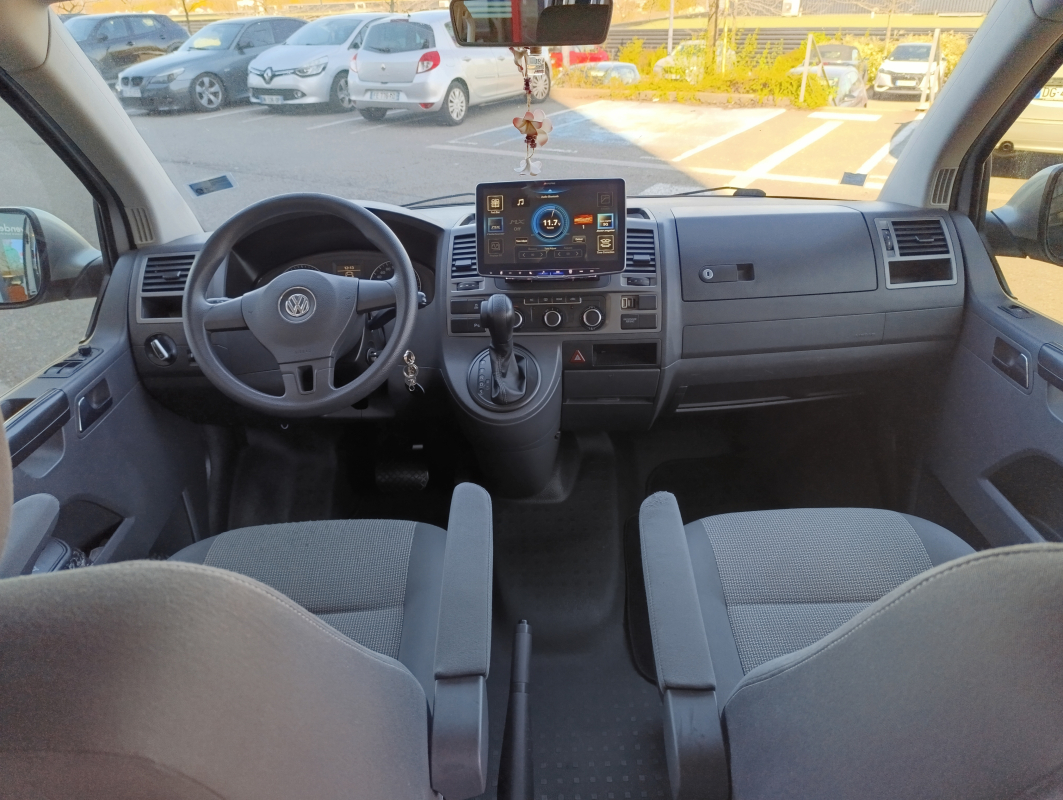 Volkswagen T5 — 24