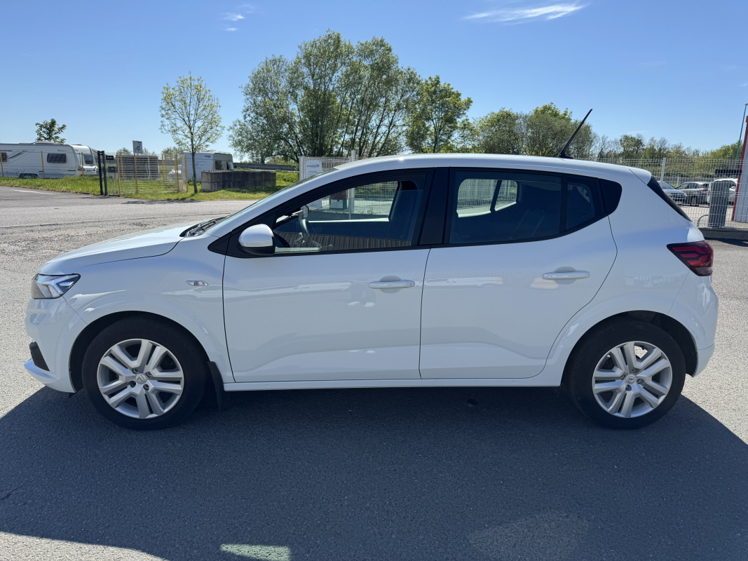 Dacia Sandero — 8