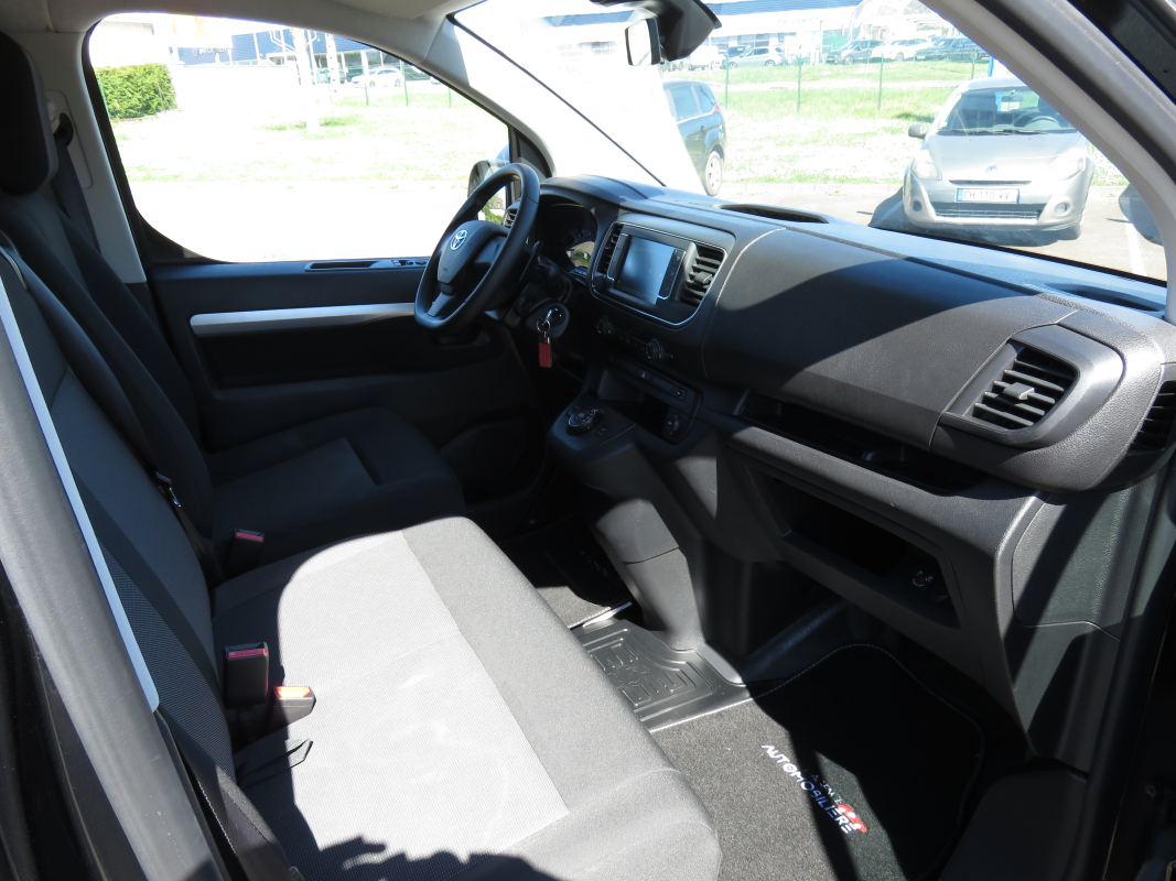 Toyota PROACE — 15