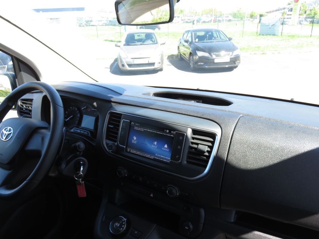 Toyota PROACE — 32