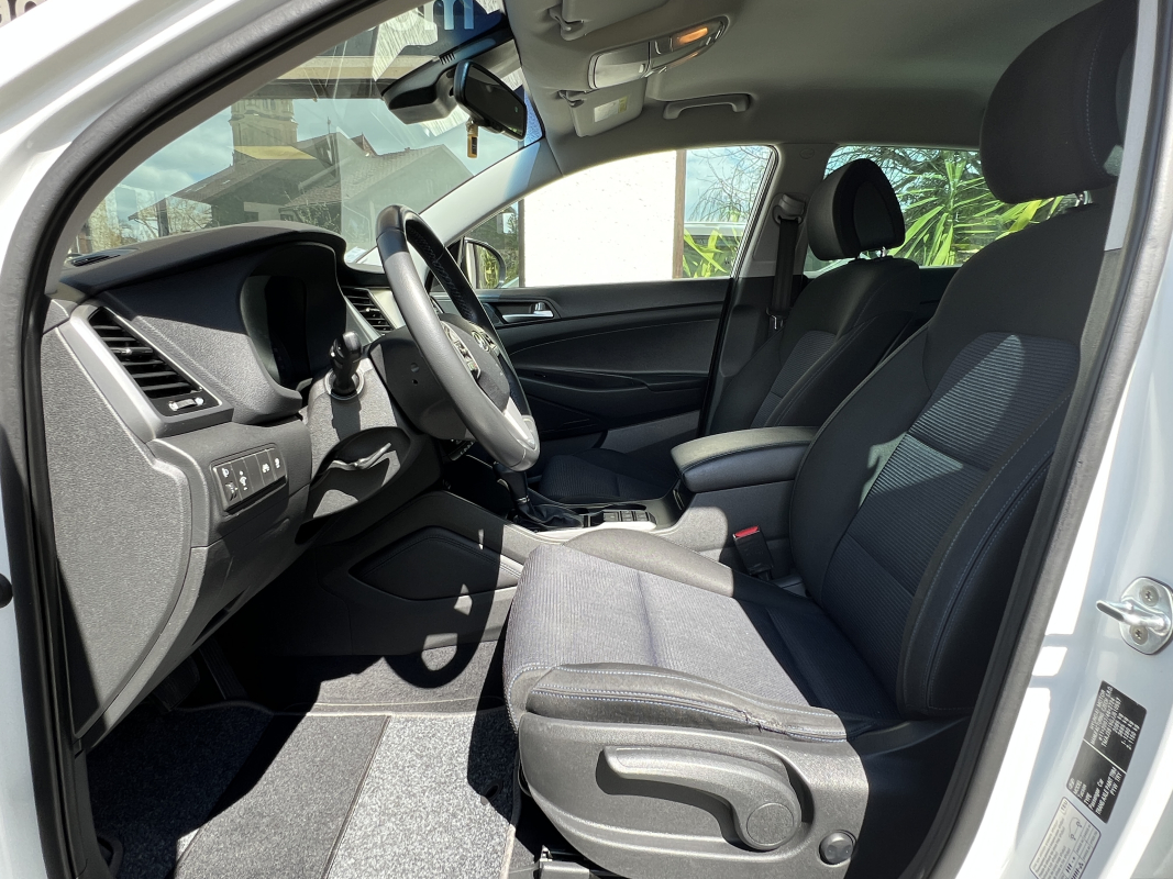 Hyundai Tucson — 12
