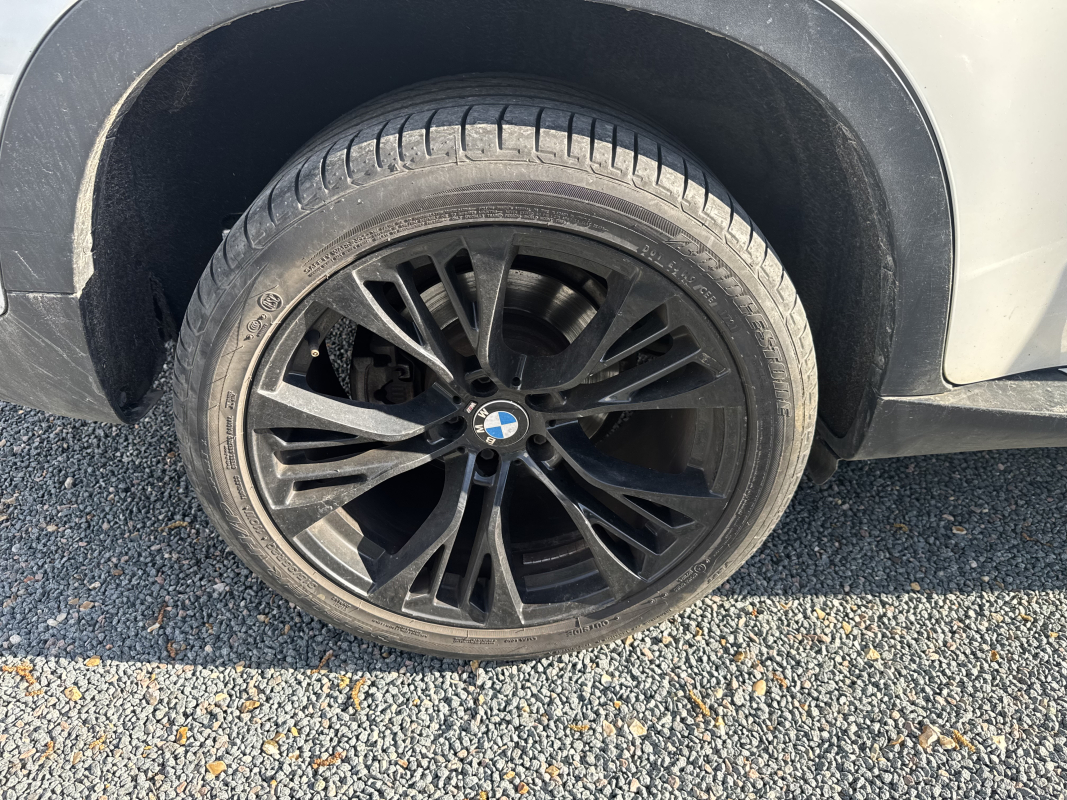 Bmw X5 — 22