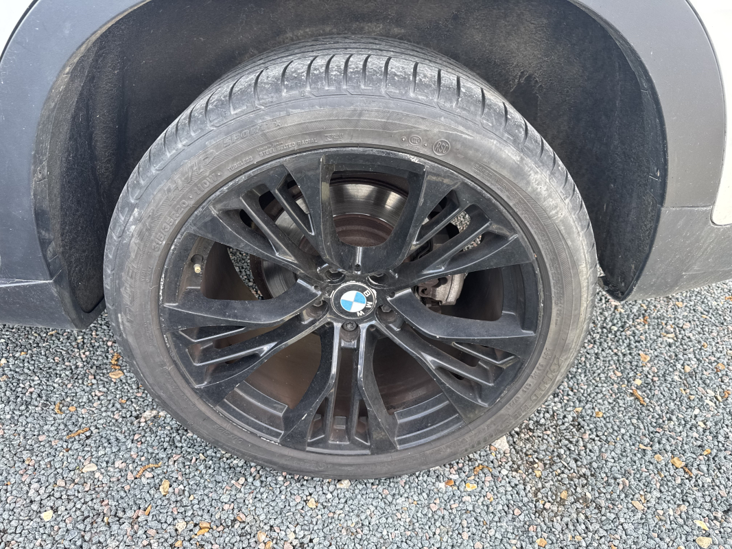 Bmw X5 — 23
