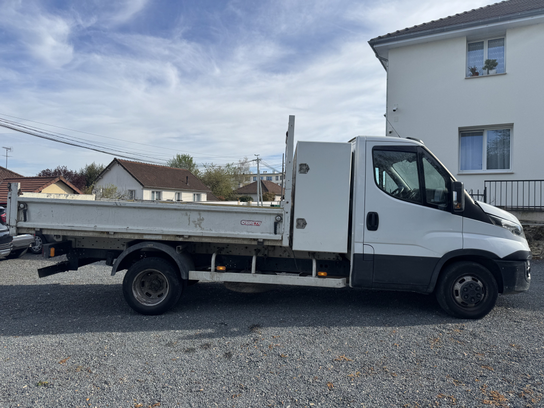 Iveco 35C14 — 4