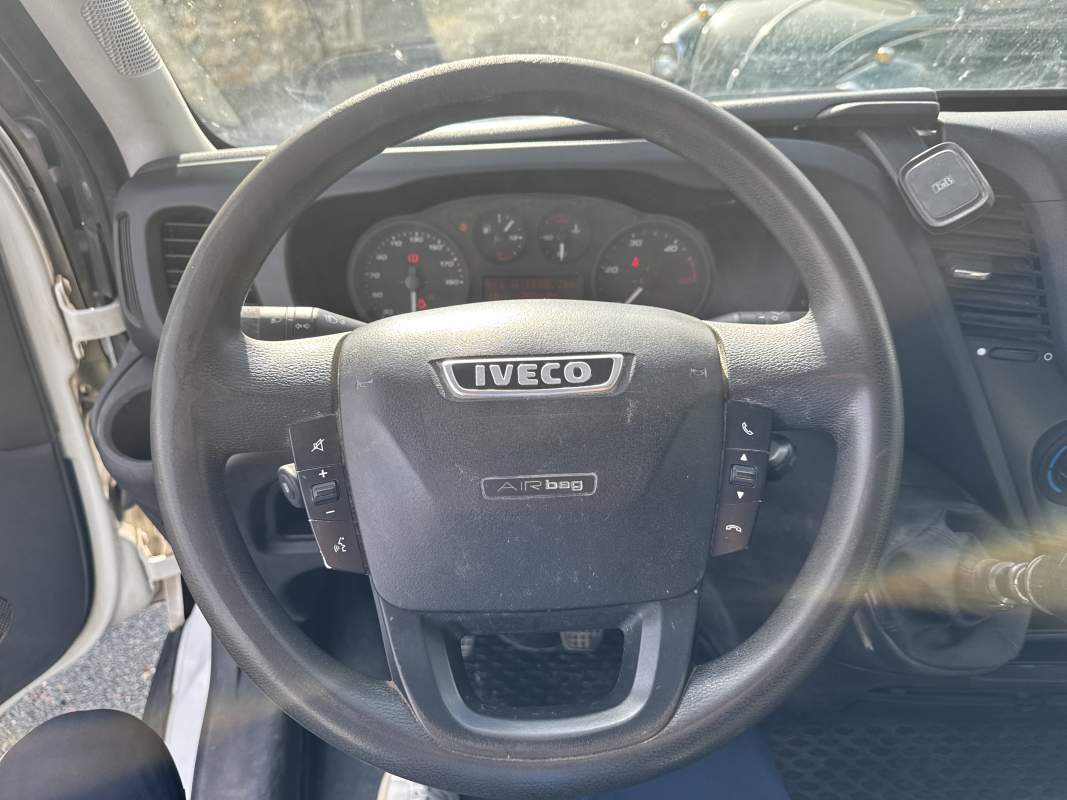 Iveco 35C14 — 16