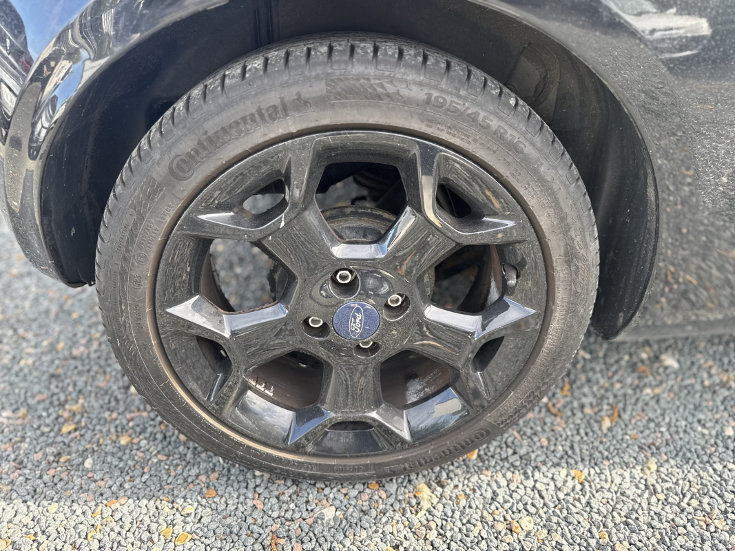 Ford Ka — 27