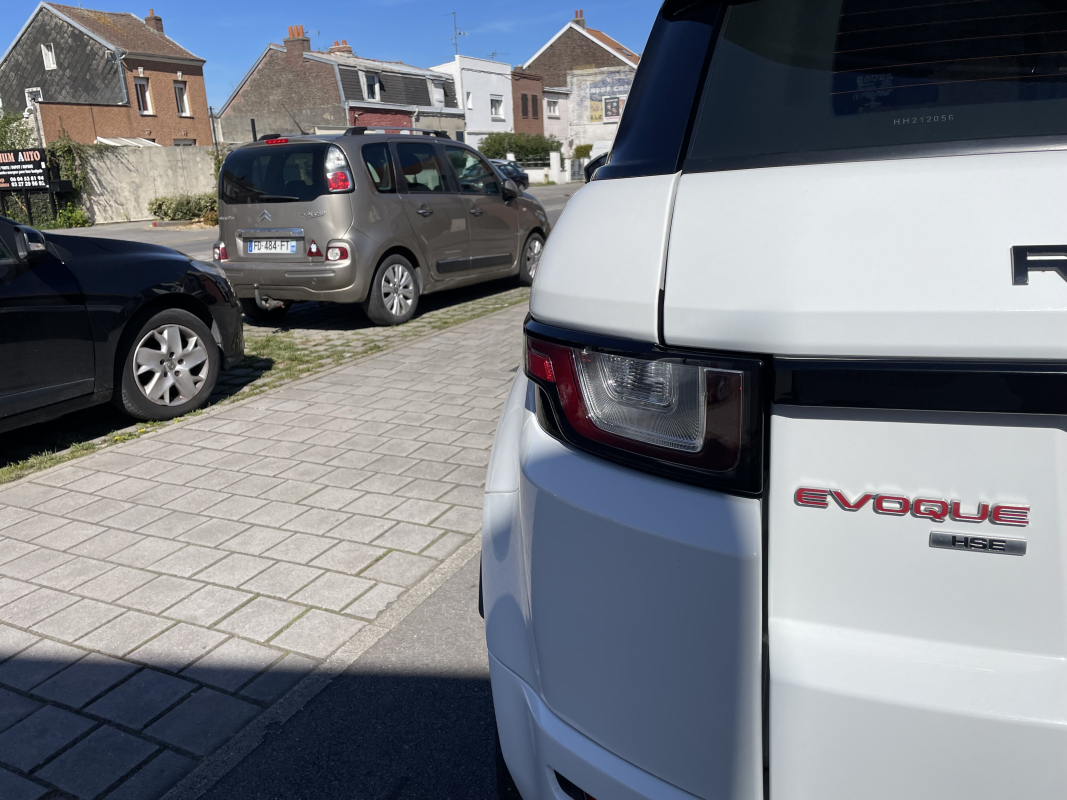Land Rover Range Rover Evoque — 27