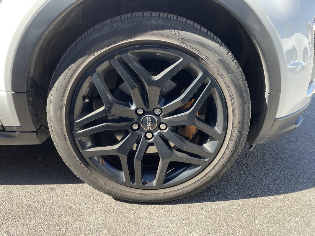 Land Rover Range Rover Evoque — 28