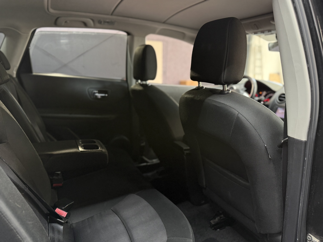 Nissan Qashqai — 12