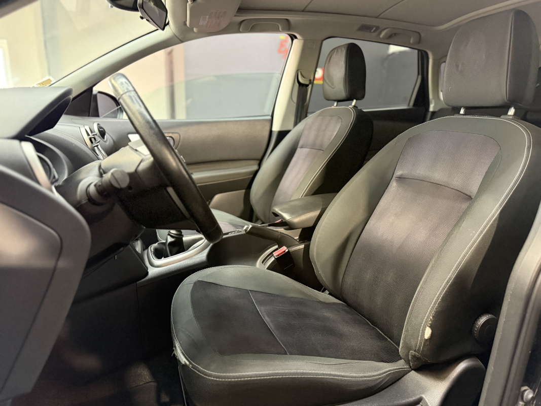 Nissan Qashqai — 10