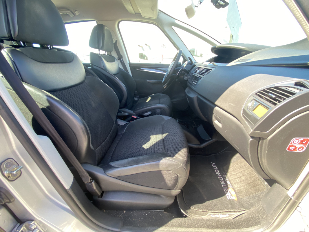 Citroen C4 Picasso — 17