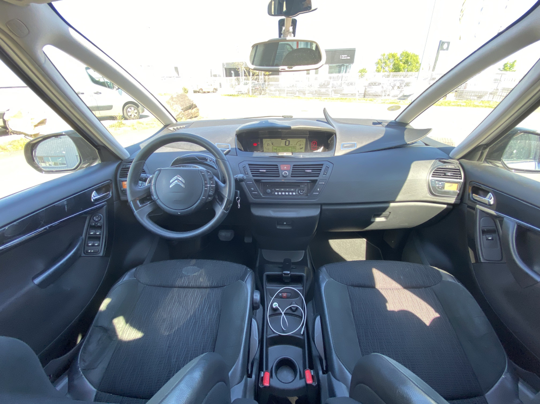 Citroen C4 Picasso — 19