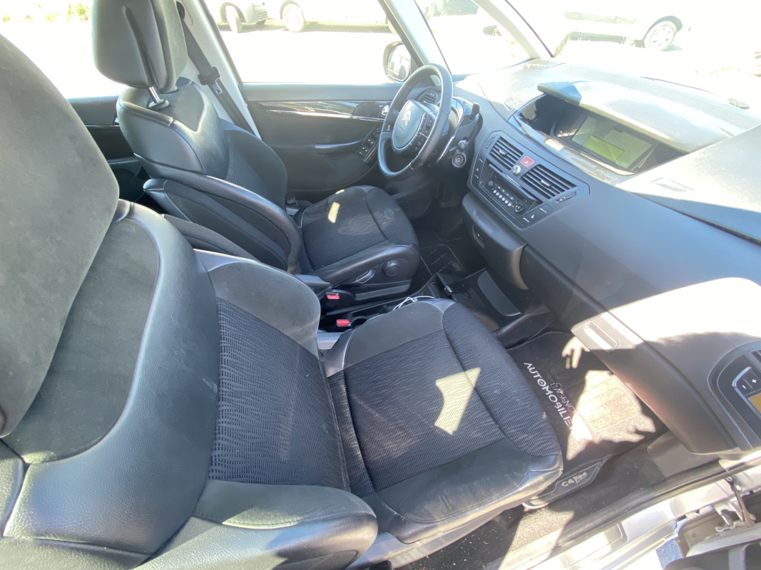 Citroen C4 Picasso — 16