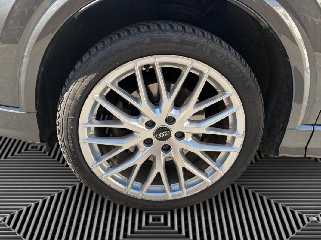 Audi Audi Q2 — 23