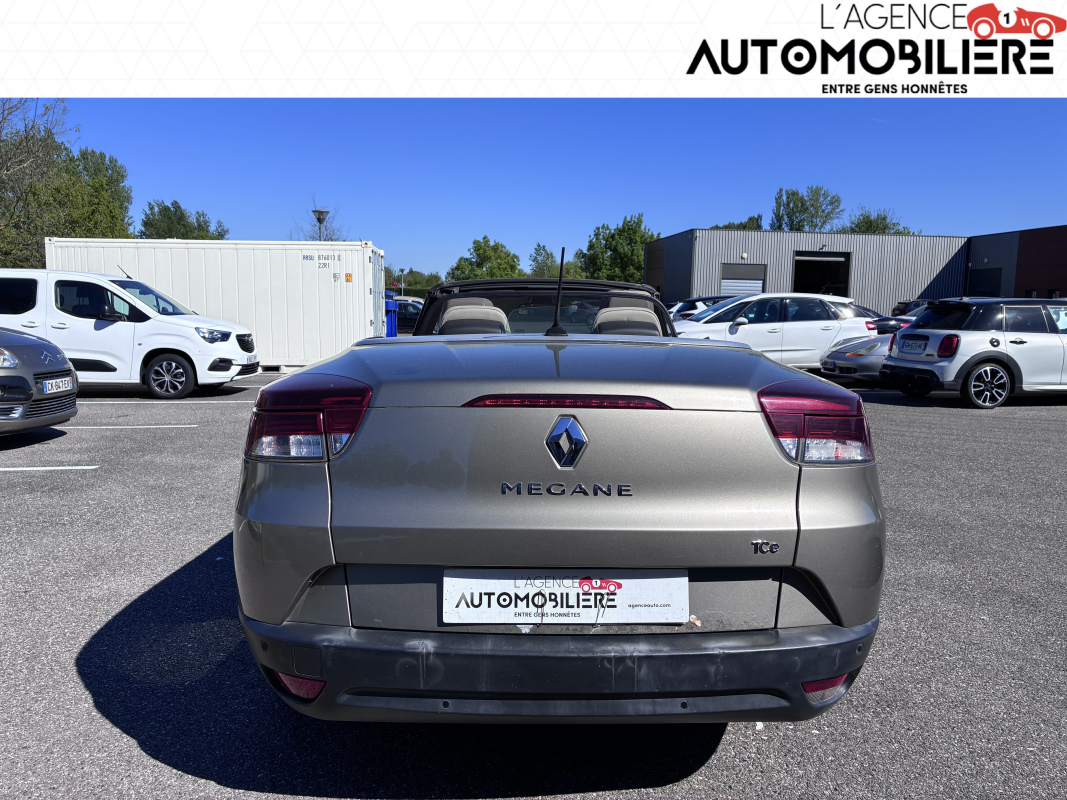Renault Megane — 4