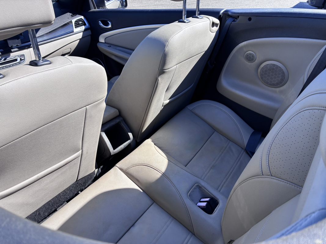 Renault Megane — 16