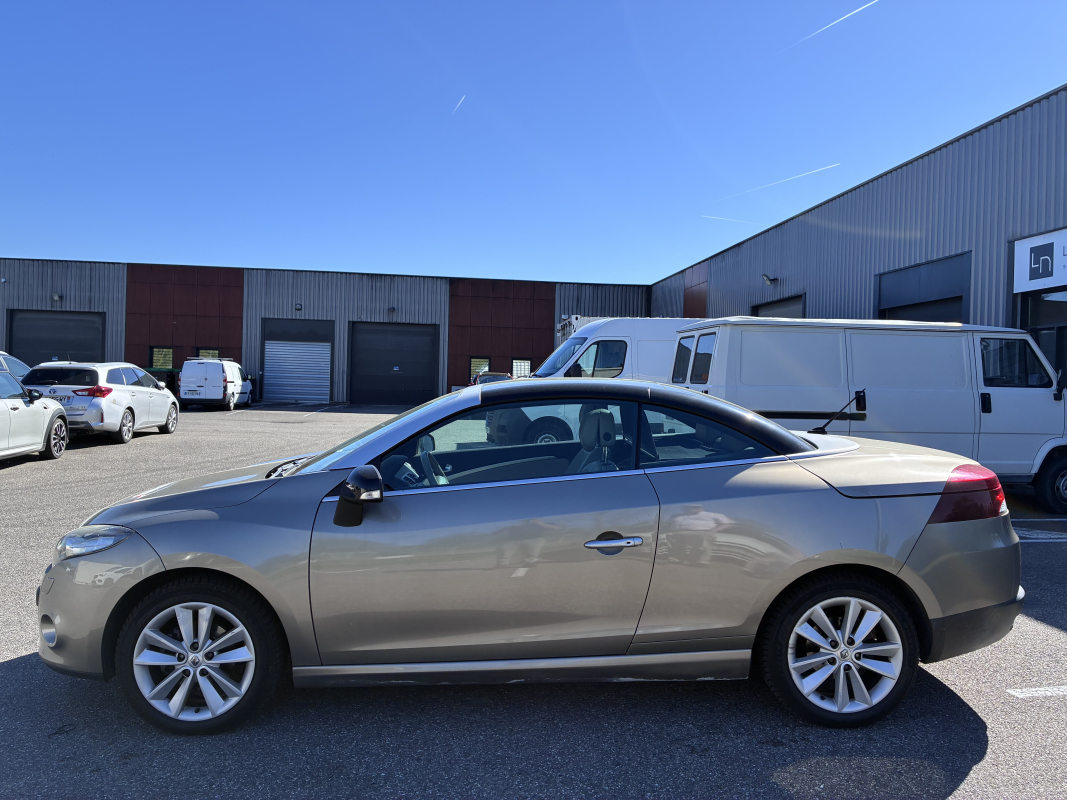 Renault Megane — 23