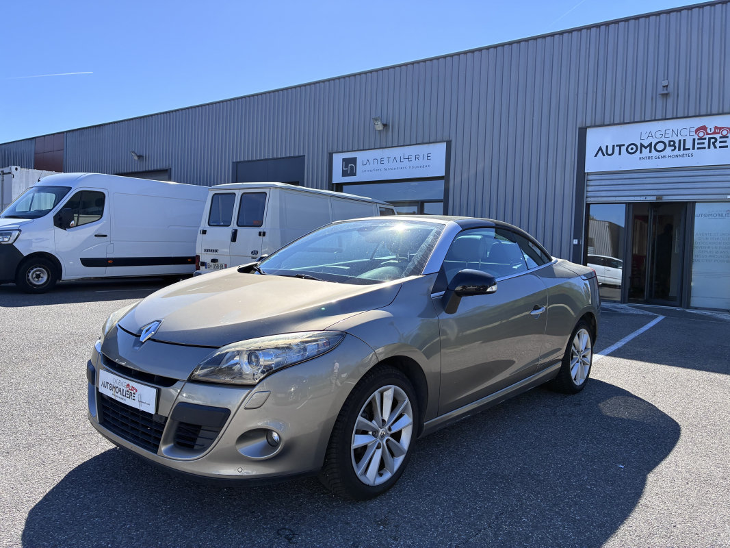 Renault Megane — 24