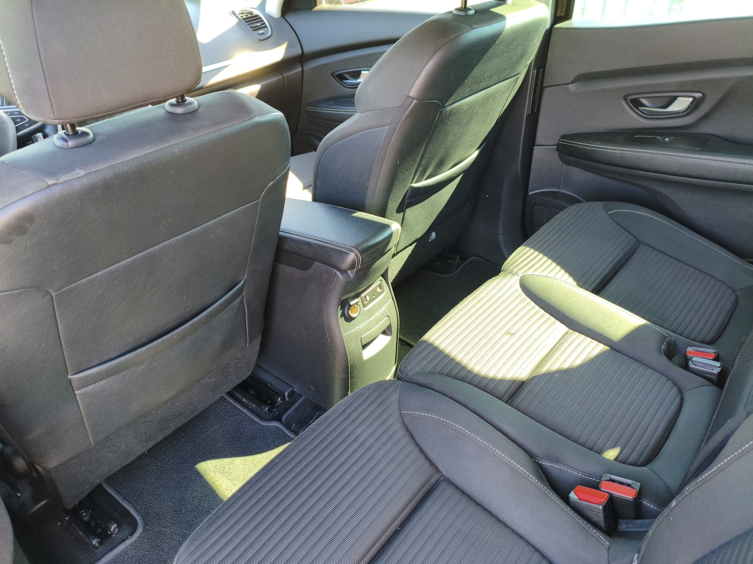 Renault Grand Scenic — 23