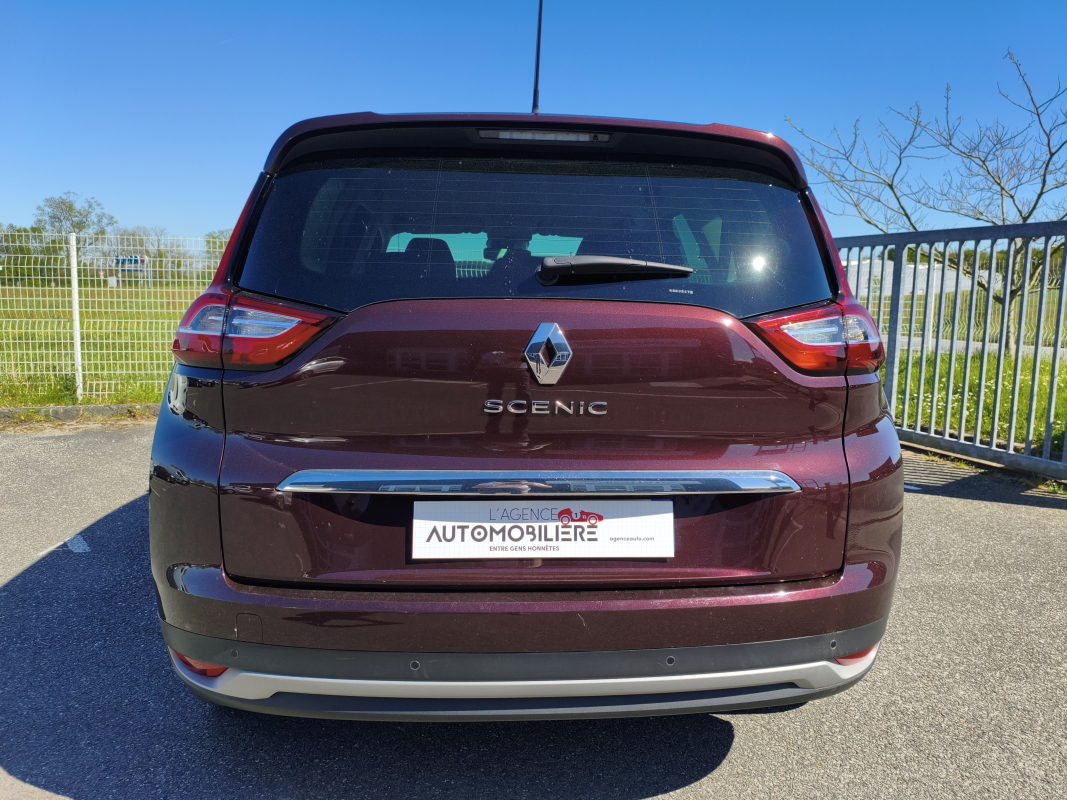 Renault Grand Scenic — 6