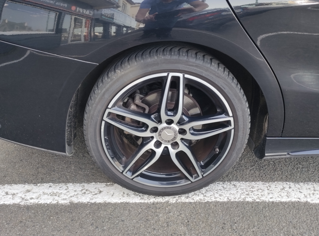 Mercedes CLA — 32
