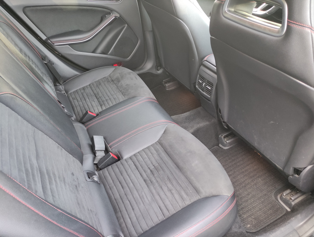 Mercedes CLA — 20