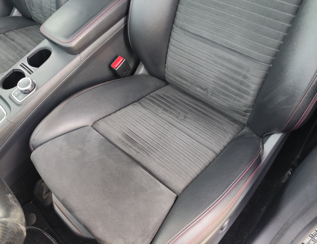 Mercedes CLA — 31
