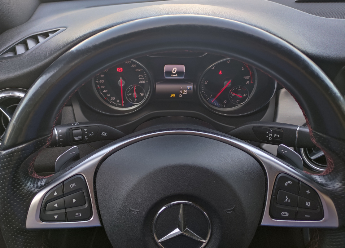 Mercedes CLA — 14
