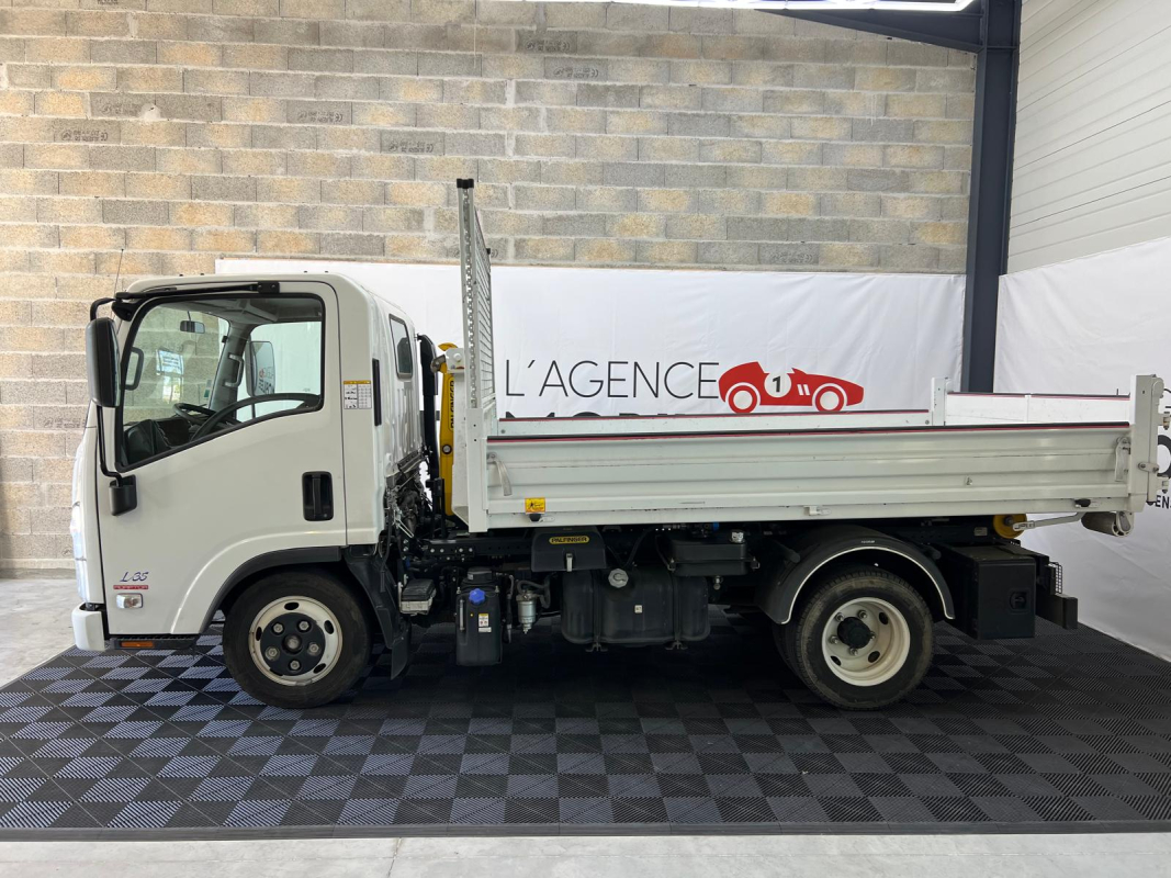 Isuzu N-Séries CCb — 3