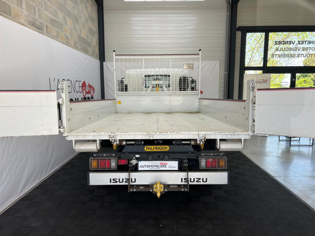 Isuzu N-Séries CCb — 6