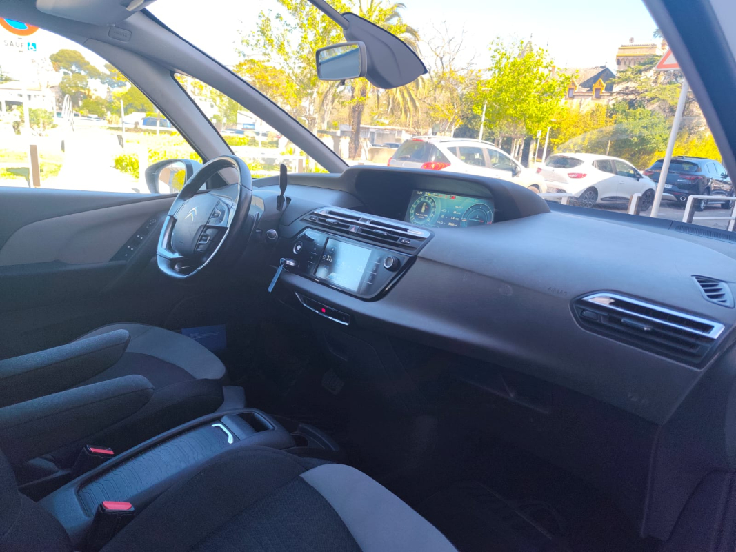 Citroen C4 Picasso — 16