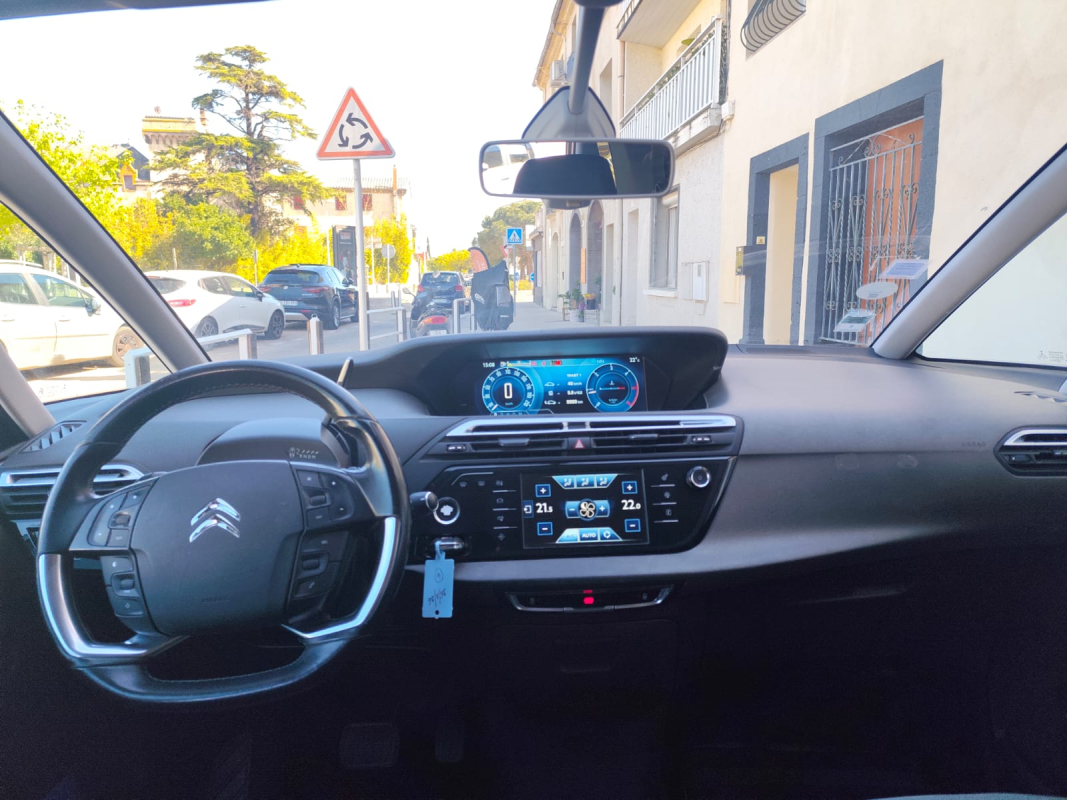 Citroen C4 Picasso — 17