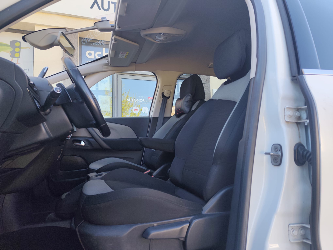 Citroen C4 Picasso — 9