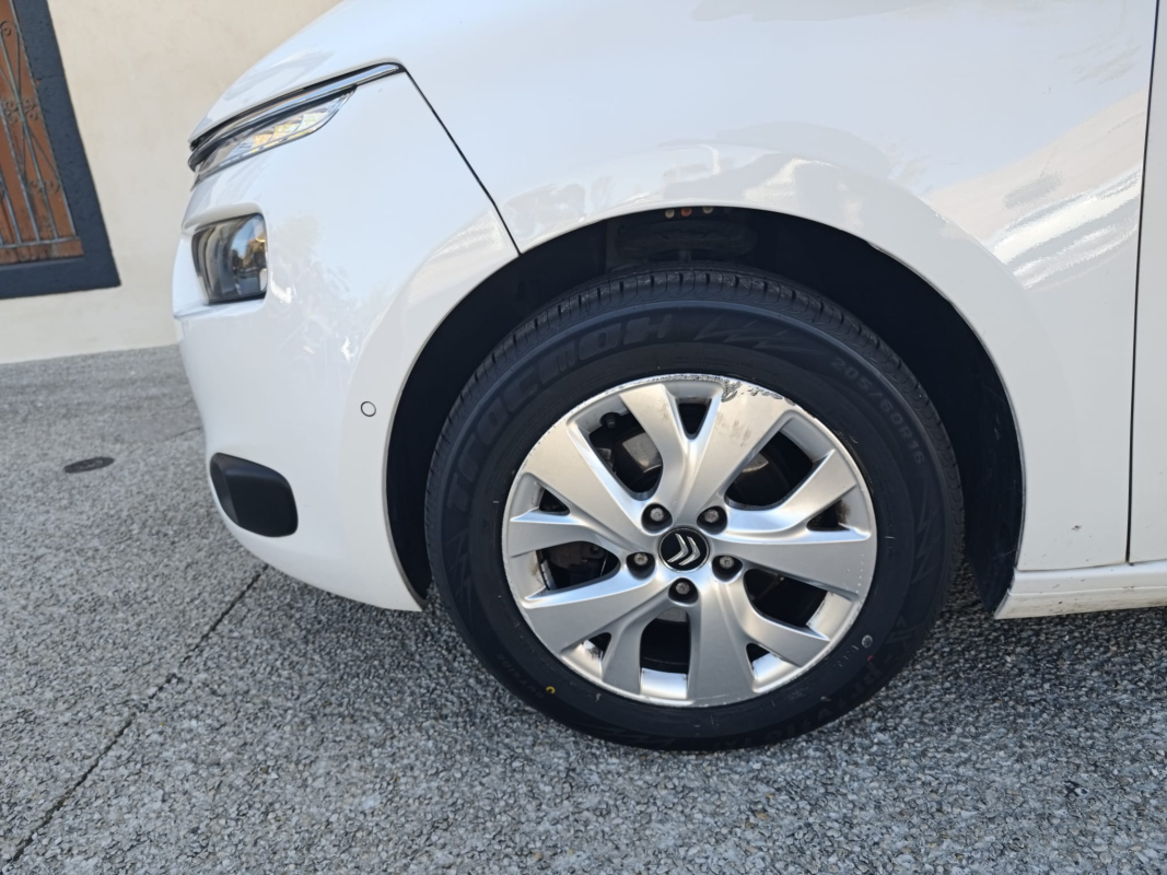 Citroen C4 Picasso — 26