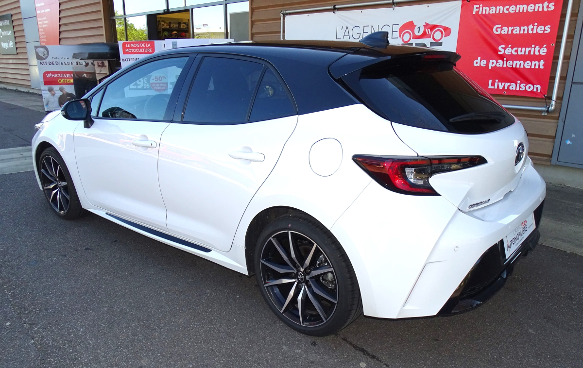 Toyota Corolla — 22