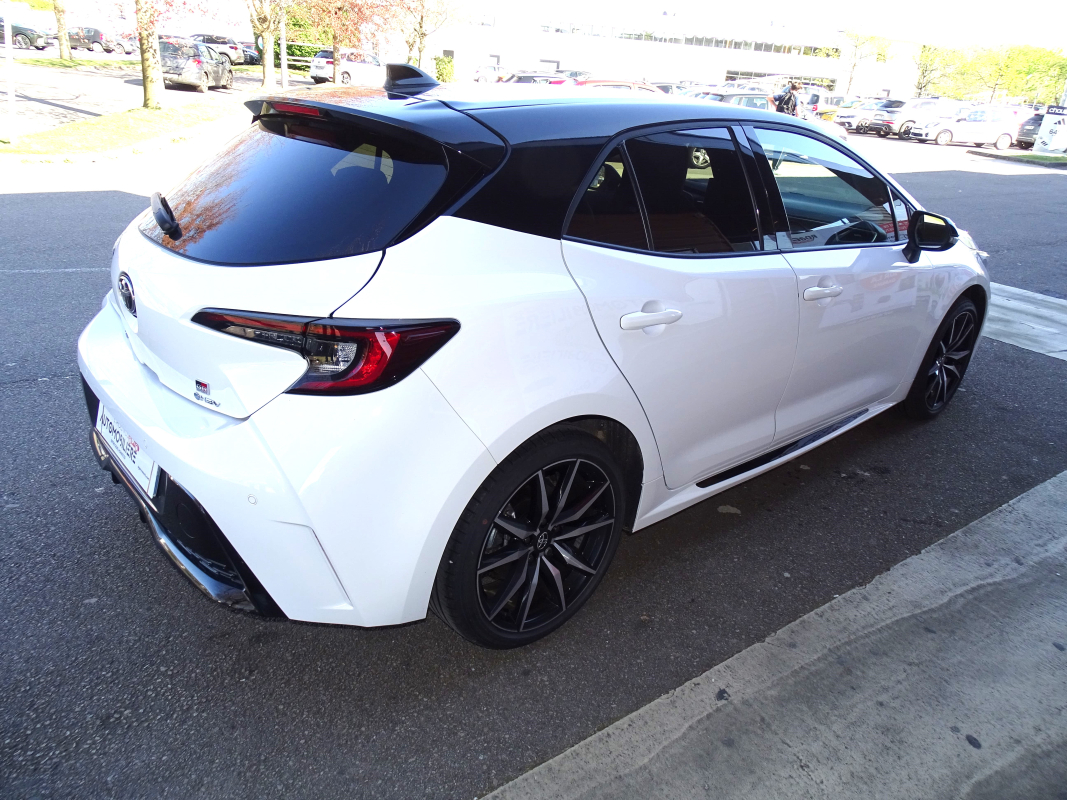 Toyota Corolla — 23