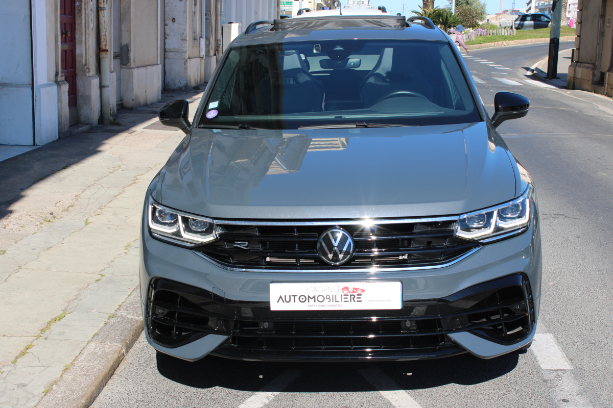 Volkswagen Tiguan — 2