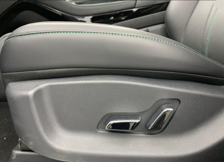 BYD Seal U — 12