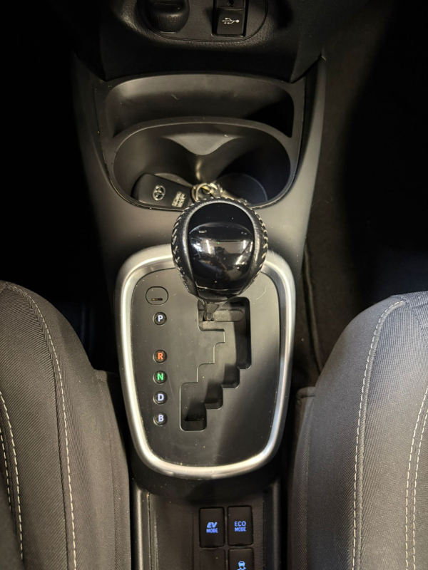 Toyota Yaris — 20