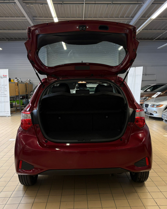 Toyota Yaris — 6