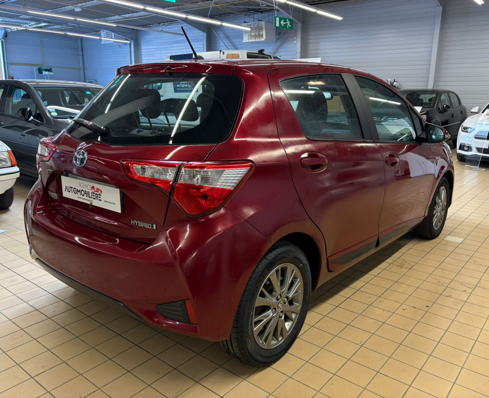 Toyota Yaris — 5