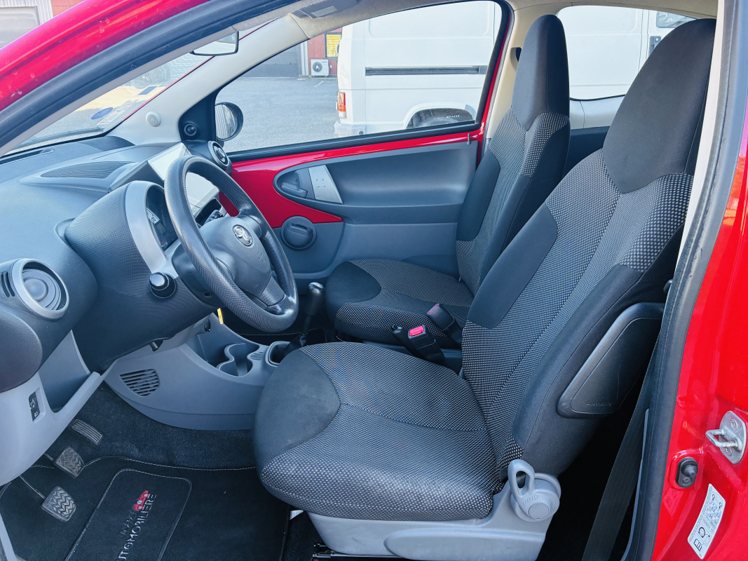 Toyota Aygo — 10